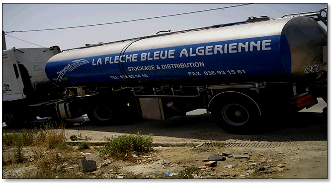 Figure 58 : Le leader national du transport de marchandises à travers son parc installé à Akbou (Bejaïa) assure le transport du lait cru du centre de collecte de Fréha vers Akbou.